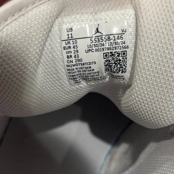 Nike Air Jordan 1 Low - White, Light Gray & Navy Swoosh